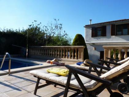 Mallorca Villa Strand Meer Ferienvilla mit Meerblick Pool Klimaanlage bis 6 Pe