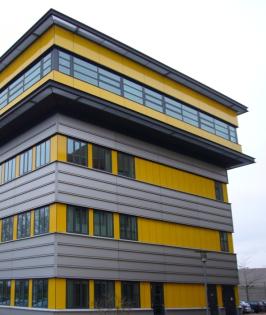 Folienlösungen für die optische Revitalisierung Front Art GmbH